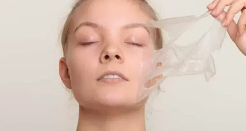 Leke Peelingi ile Pürüzsüz Bir Cilde Kavuşun